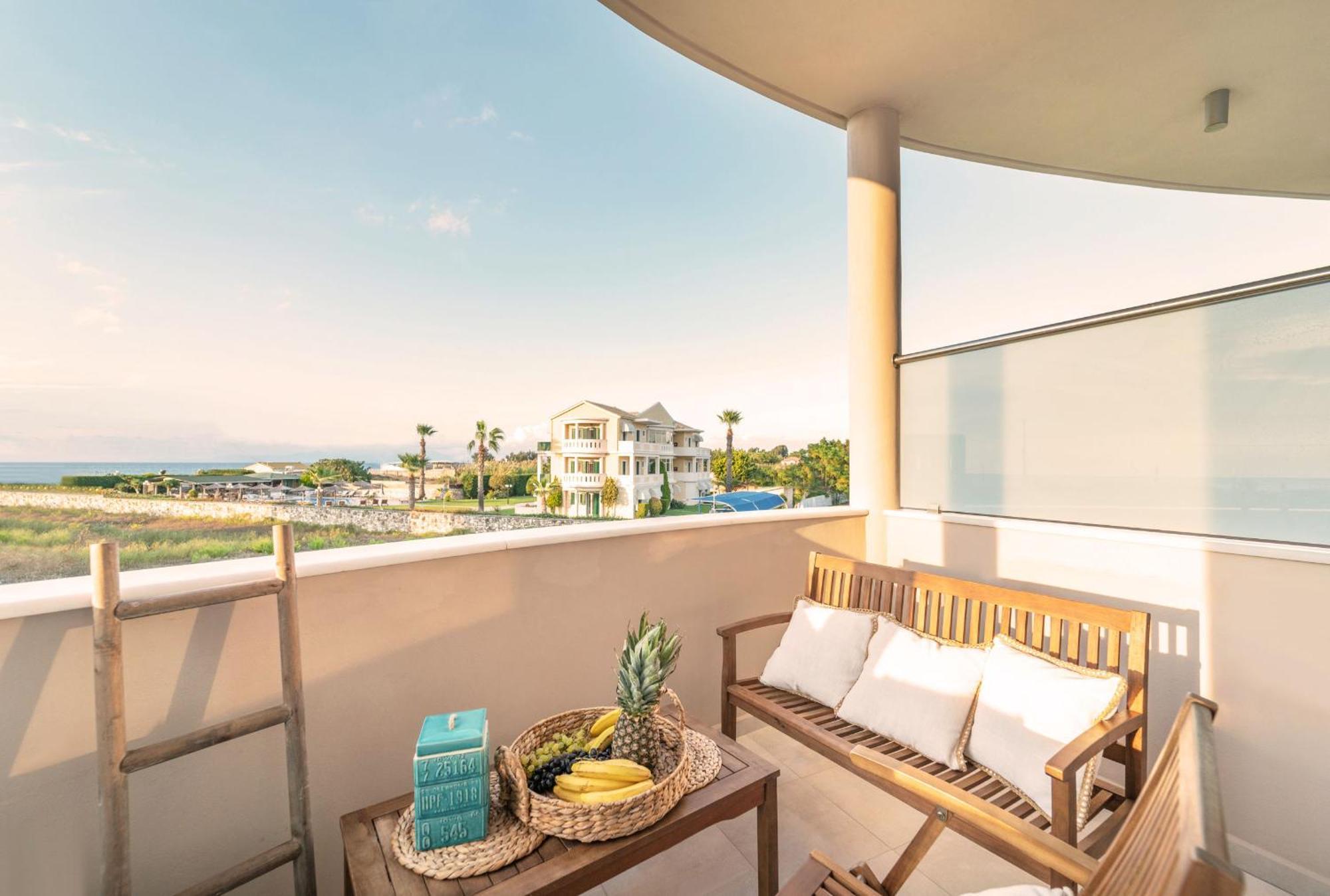 San Giovanni Beach Resort And Suites Agios Ioannis  Exterior photo