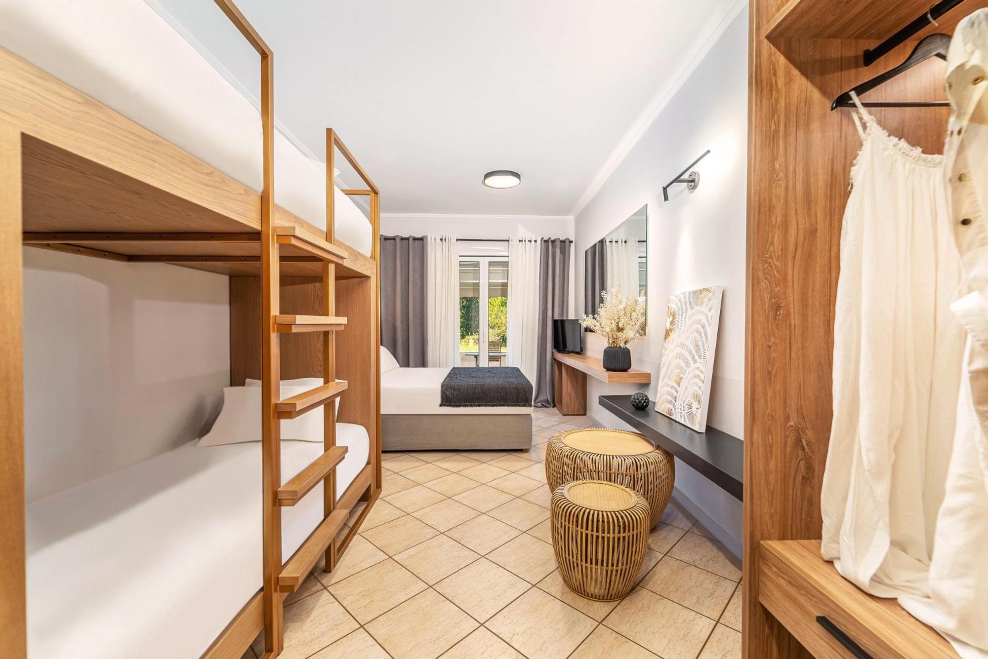 San Giovanni Beach Resort And Suites Agios Ioannis  Room photo
